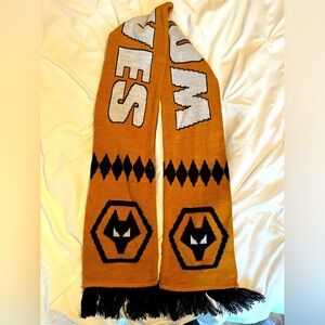 Wolverhampton Wolves Scarf